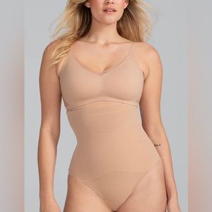 NWOT Honeylove  SuperPower Thong L